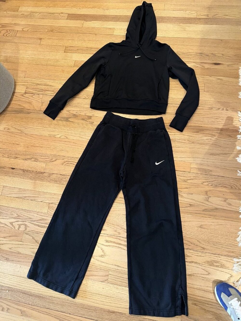 Nike Black Cropped Hoodie & Wide Leg Sweatpants Set Women's M